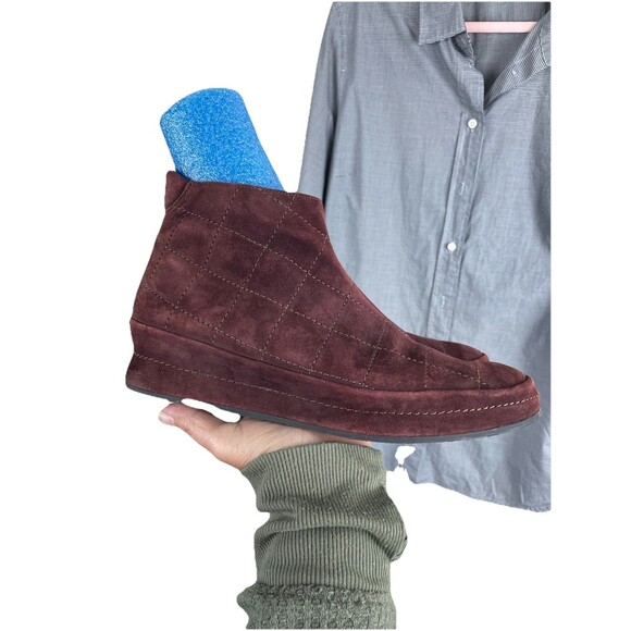 Stephane Kelian Paris Burgundy Suede Quilted Wedge Bootie Womens Size 7 - Picture 5 of 16